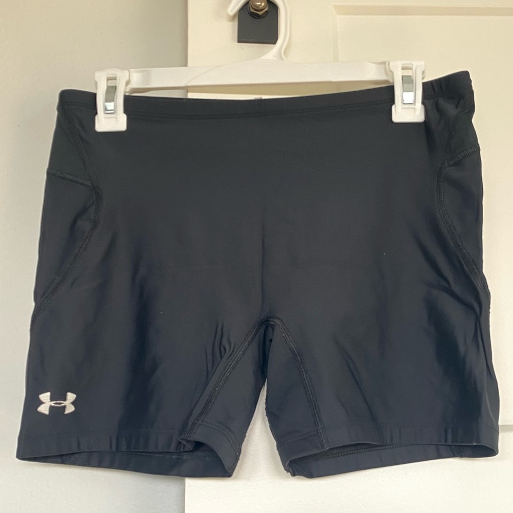 Women’s Under Armor Fitted Spandex Shorts